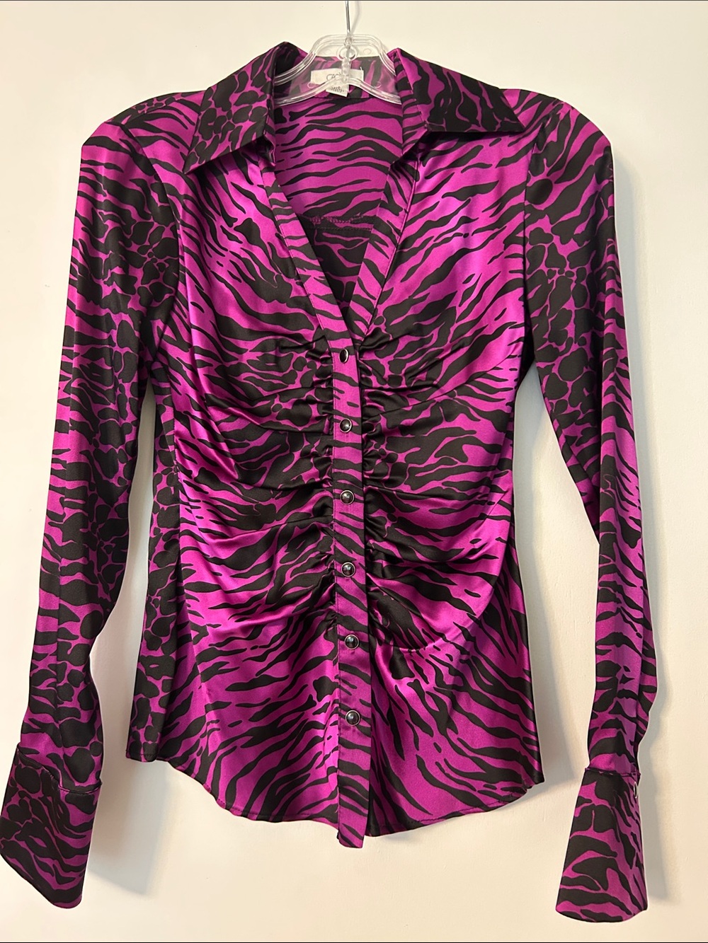 Cache SILK Fuchsia and Black Animal-Print Blouse with Snap Closures